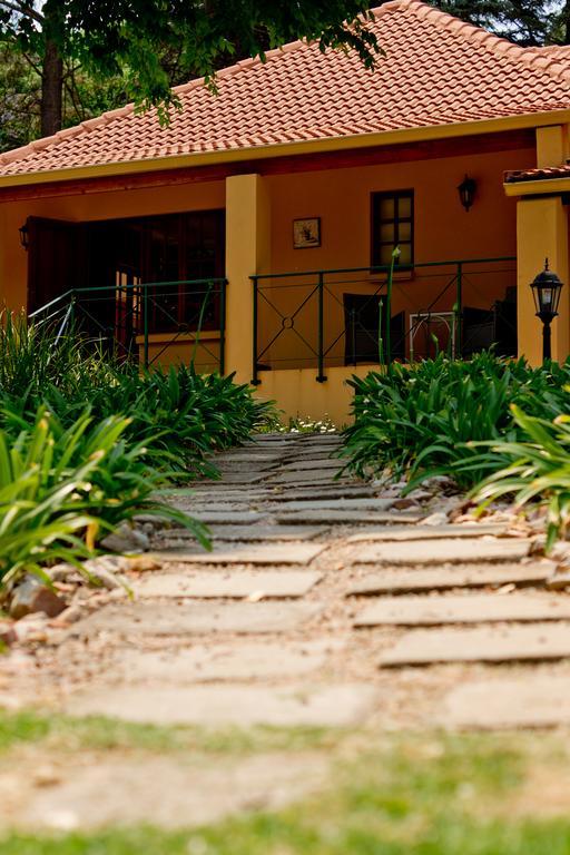 Little Tuscany Boutique Hotel Йоханнесбург Экстерьер фото